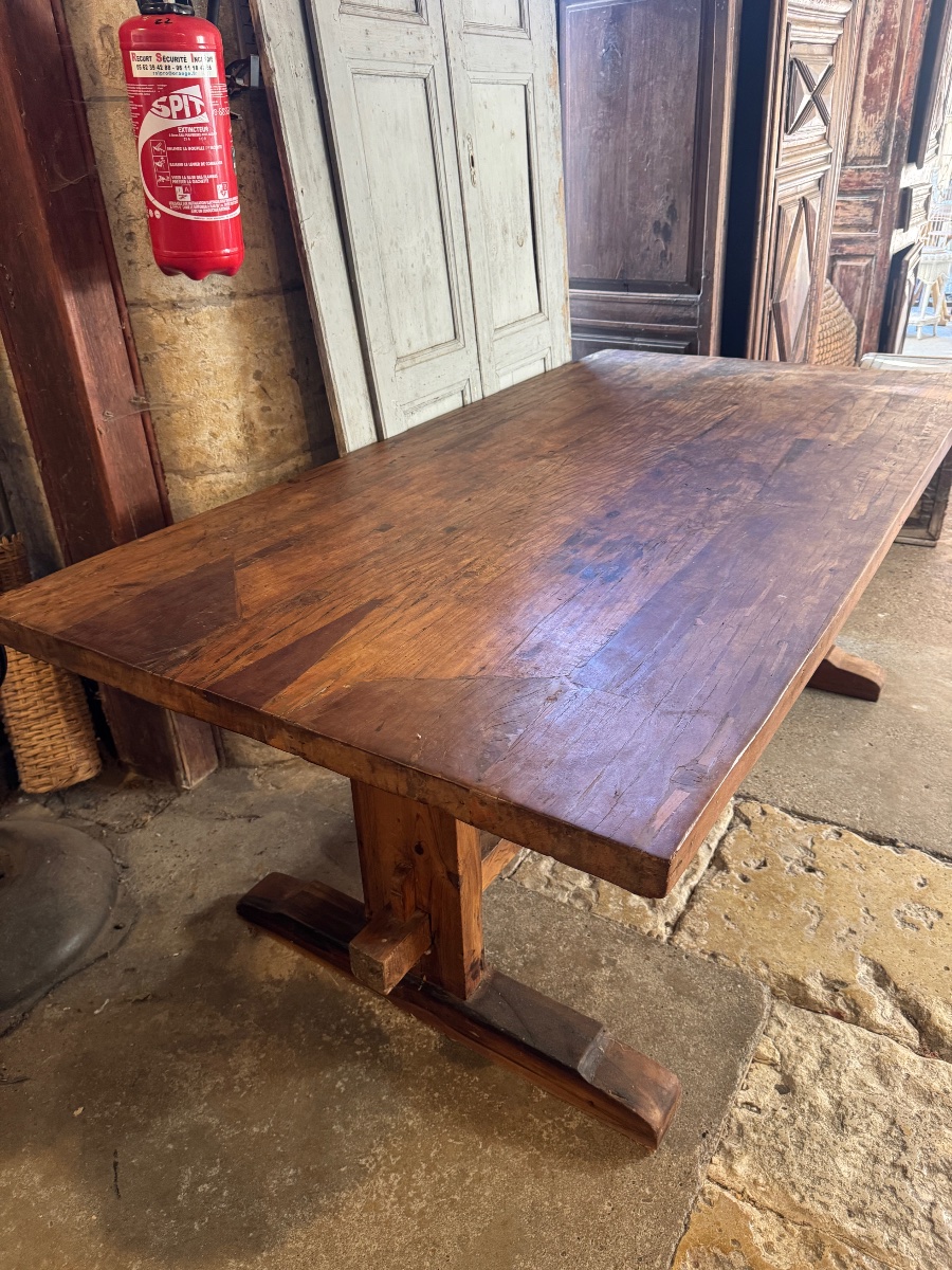Large Table