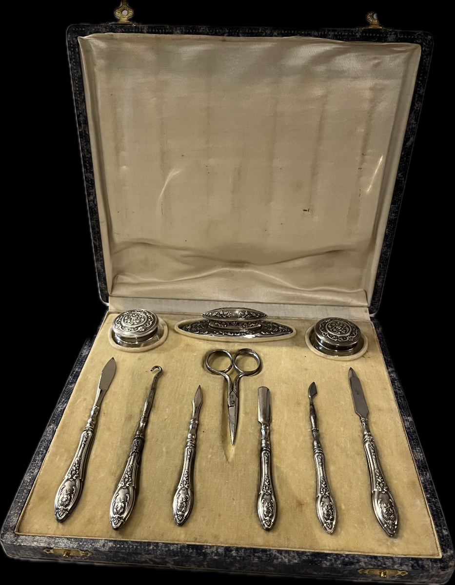 Coffret à manucure argent massif Napoléon 3 rare