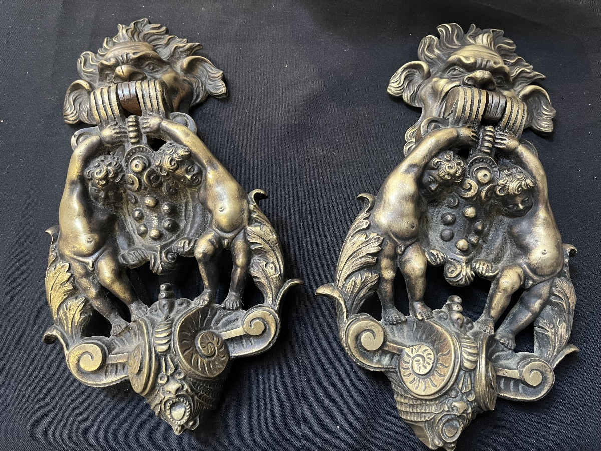 Pair Of 19th Century Bronze Door Knockers With Baby Putti 