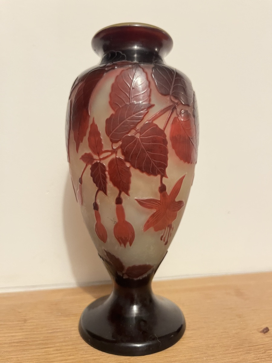 Emile Galle Vase In Fuchsia Pâte De Verre, Art Nouveau Style-photo-4