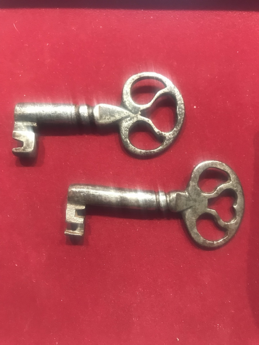 Paires de clés 16 eme siècle -photo-2