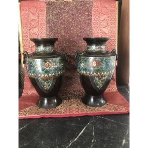 Paires de vases cloisonnés 