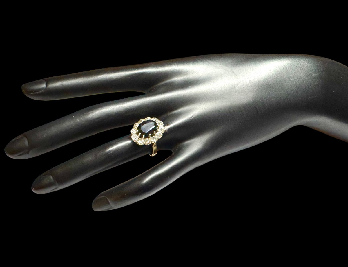 Bague saphir bleu profond non chauffé de 3,87 carats (certificat laboratoire) et diamants-photo-3