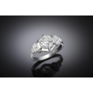 Art Deco Diamond Ring (main 1.35 Carat)