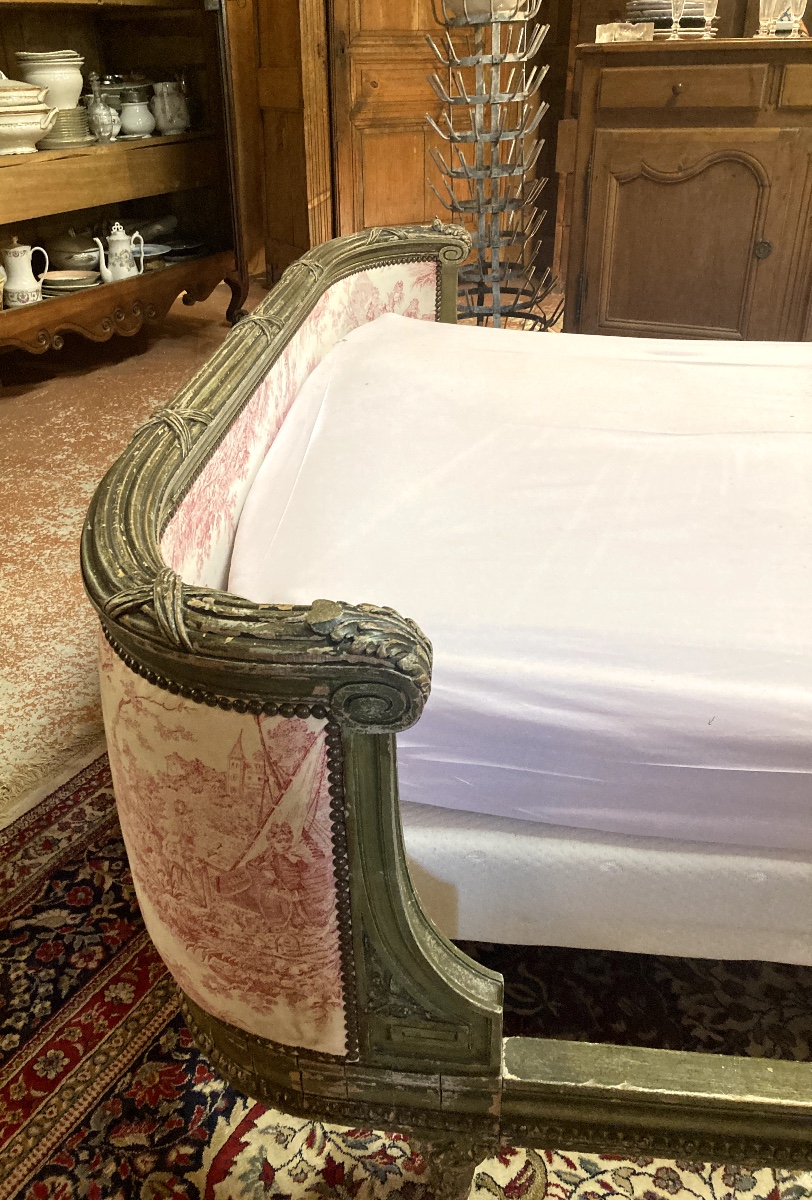 Louis XVI Style Bed Upholstered In Toile De Jouy-photo-3