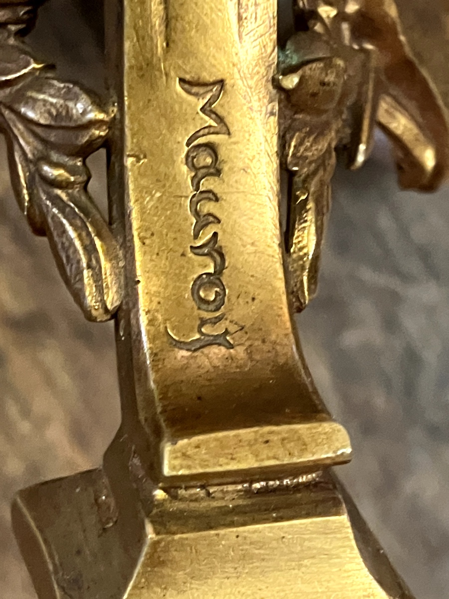 Coupe sur pied en cristal de Baccarat, bronze et émail -photo-1