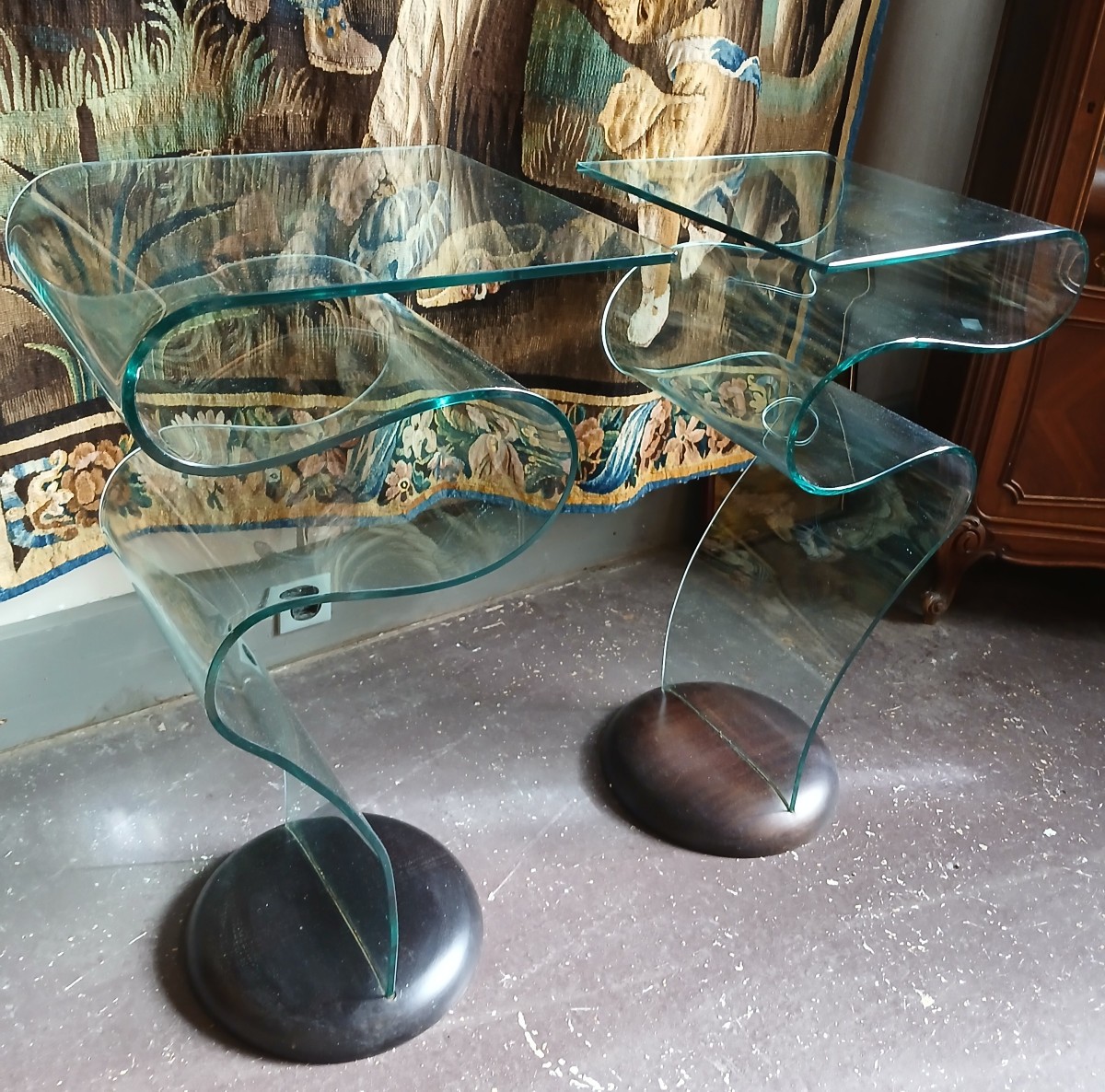 Ensemble de deux consoles en verre design dans le goût Fontana Arte