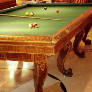 Notamment Table De Billard Carlo X Finement Marquetée