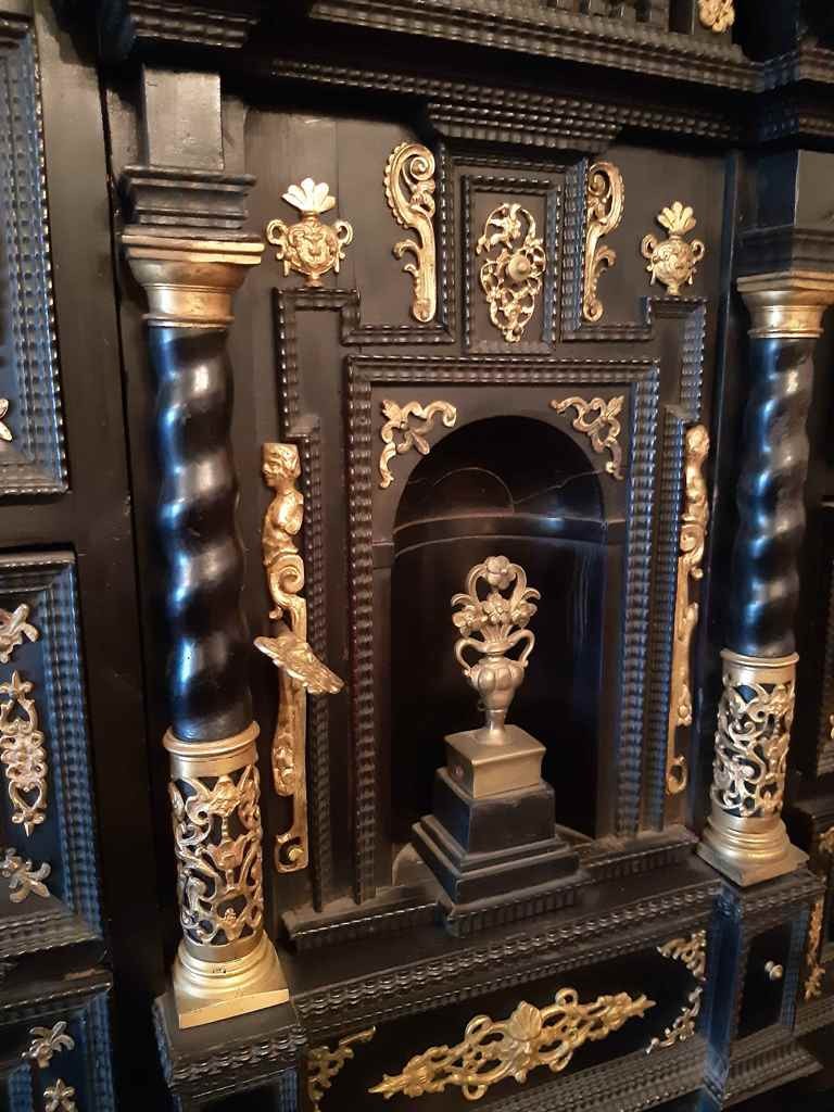 Important Italian Cabinet,black Ebony And Richly Decorated With Gilded Bronzes-photo-4
