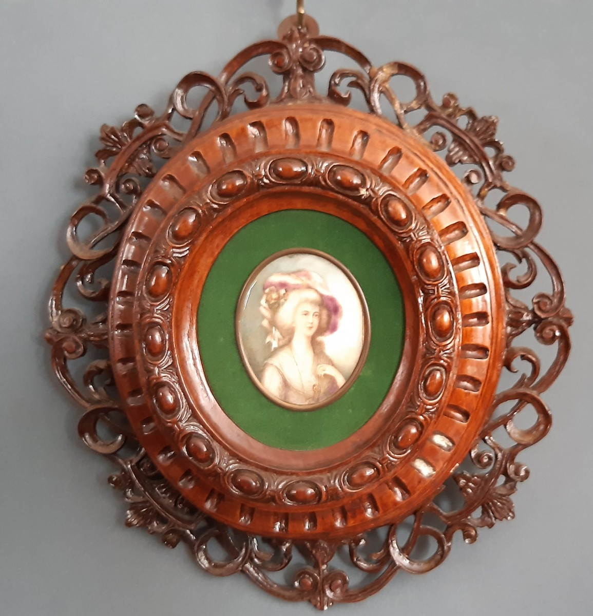Antique Miniature On Ivory And Gold, With Fine Carved Wood Frame