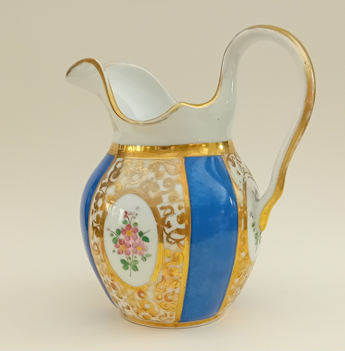 Service de table ancien en porcelaine française, orné de décors polychromes, époque Louis-Phili-photo-4