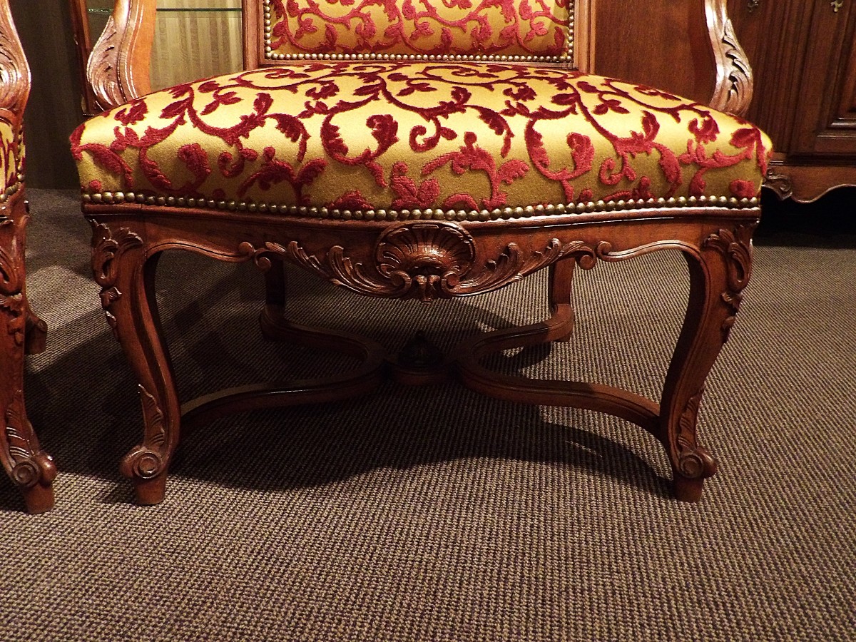 Paire de fauteuils de style Louis XV-photo-2