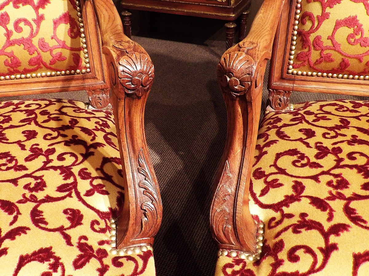 Paire de fauteuils de style Louis XV-photo-4