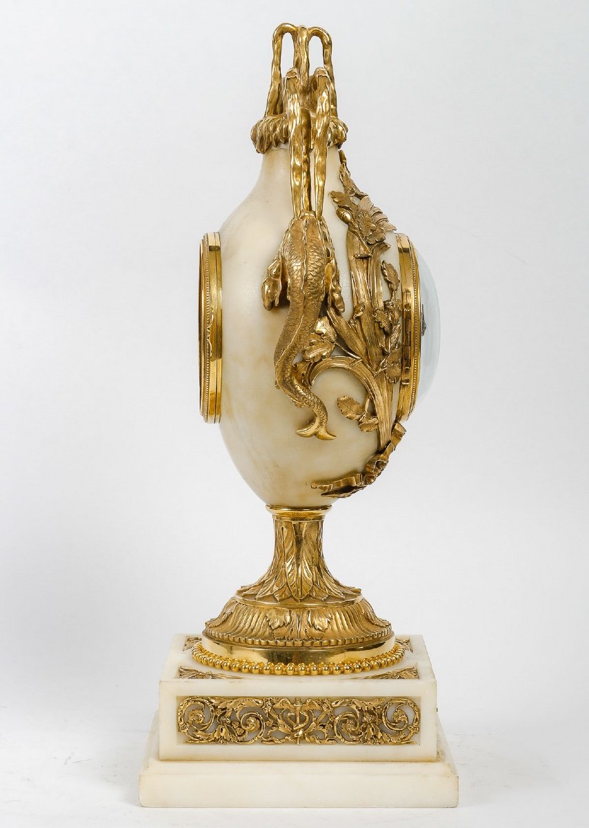 Dolphin Clock Late Lxvi Period-photo-1