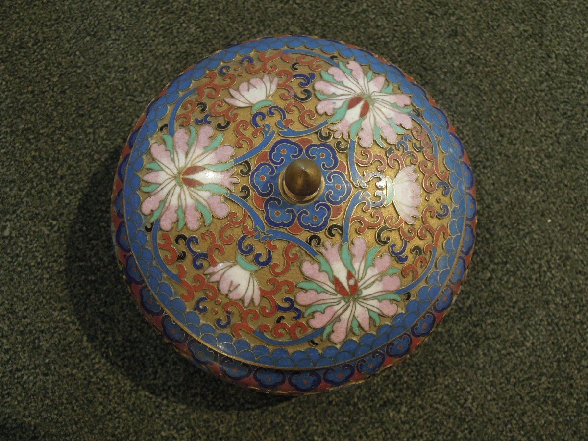 Bonbonnière ou pot à couvercle en émail cloisonné, Chine Fin XIXe-photo-4