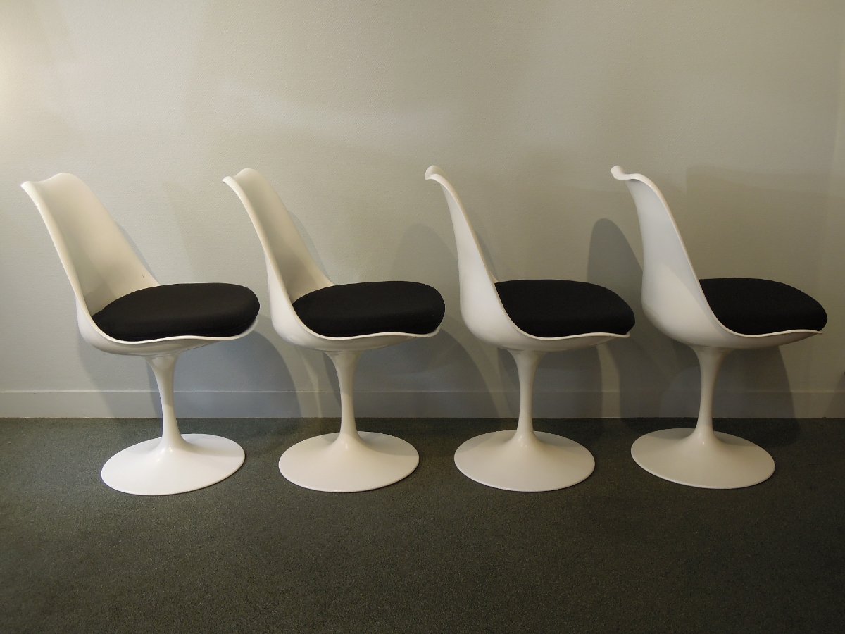 Suite de 4 chaises Tulip d'Eero Saarinen pour Knoll International-photo-3