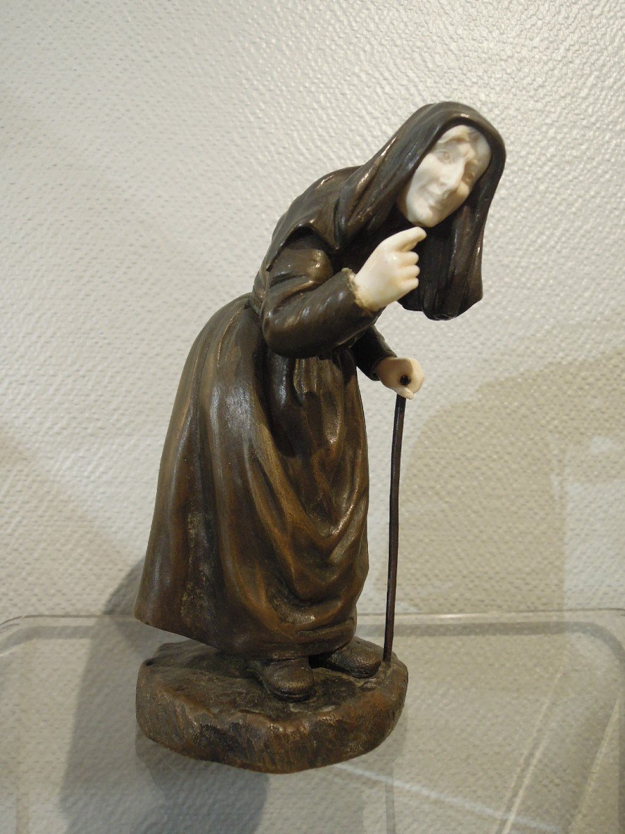 Chryselephantine Signed By Paul d'Aire (act. 1890-1910): The Old Woman Or The Witch-photo-2
