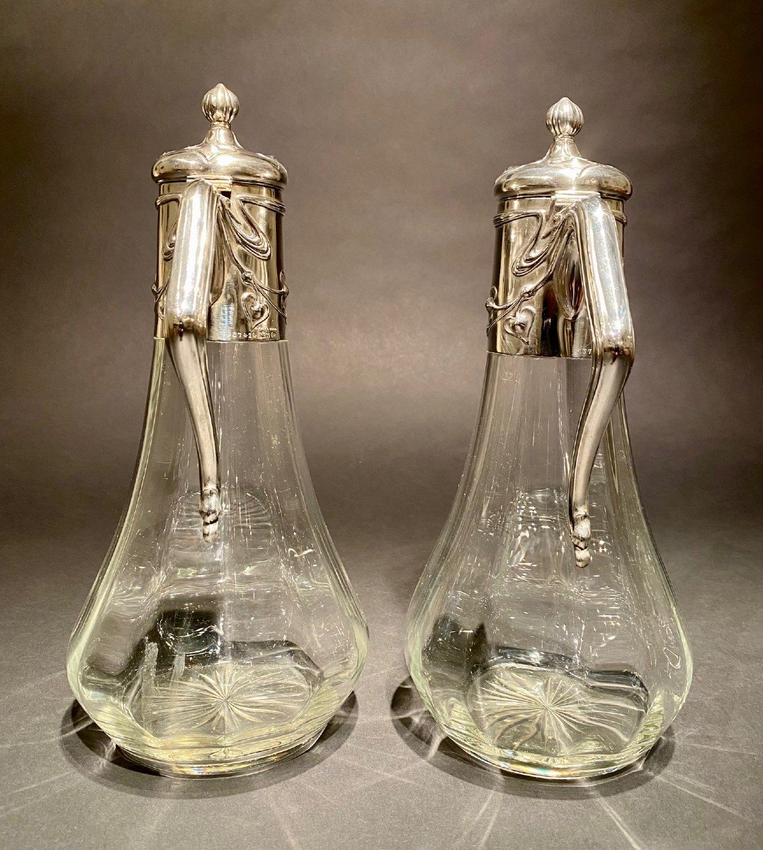 Pair Of Ewers Or Wine Carafes In Crystal And Silver Mounts Decorated With Flowers - Art Nouveau-photo-4