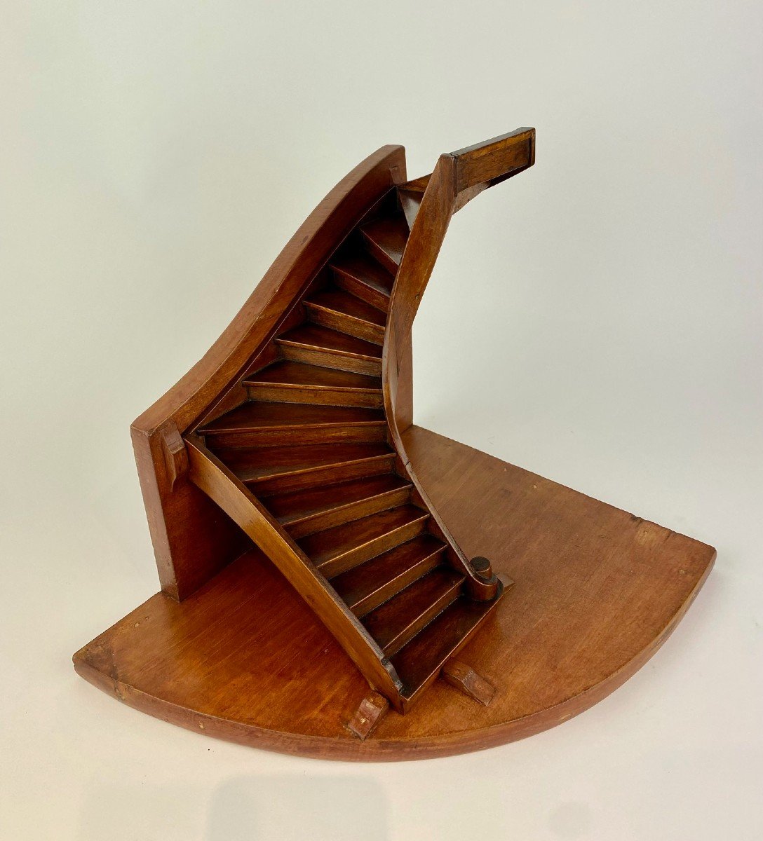 Master Staircase,-photo-4