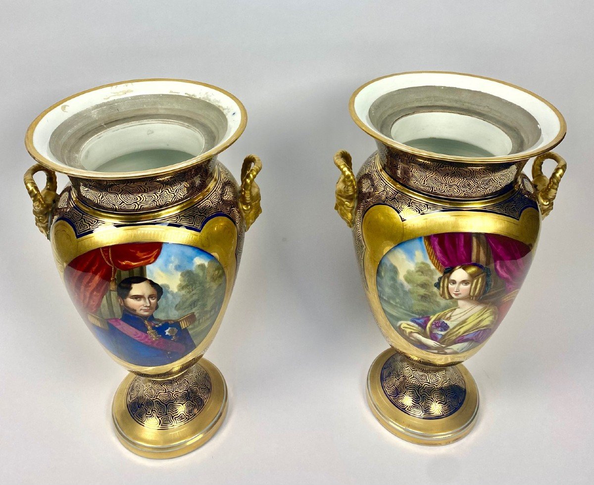 Pair Of Bayeux Porcelain Vases.-photo-3