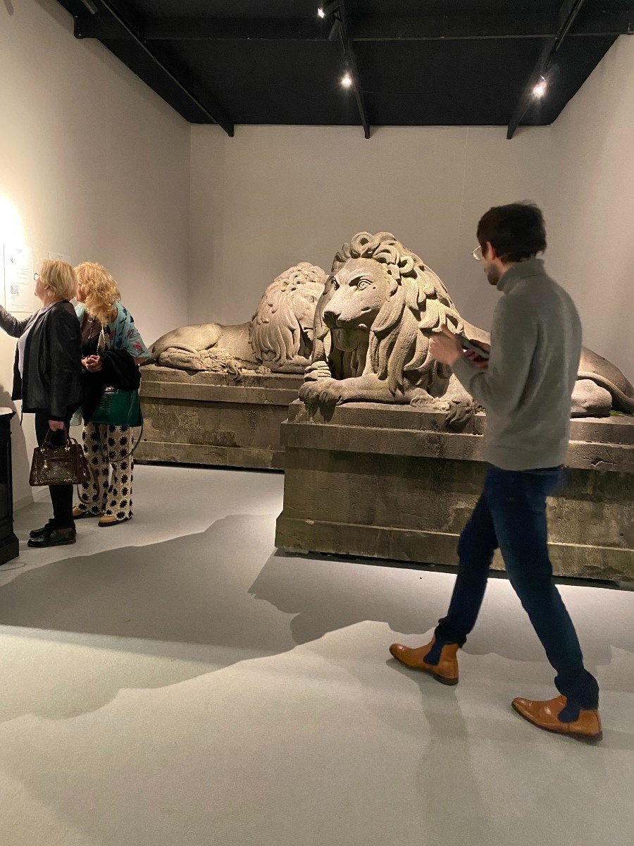 Paire De Lions Monumentaux Du 19ème Siècle (pierre Bleue), Belgique Vers 1840. grandeur nature-photo-3