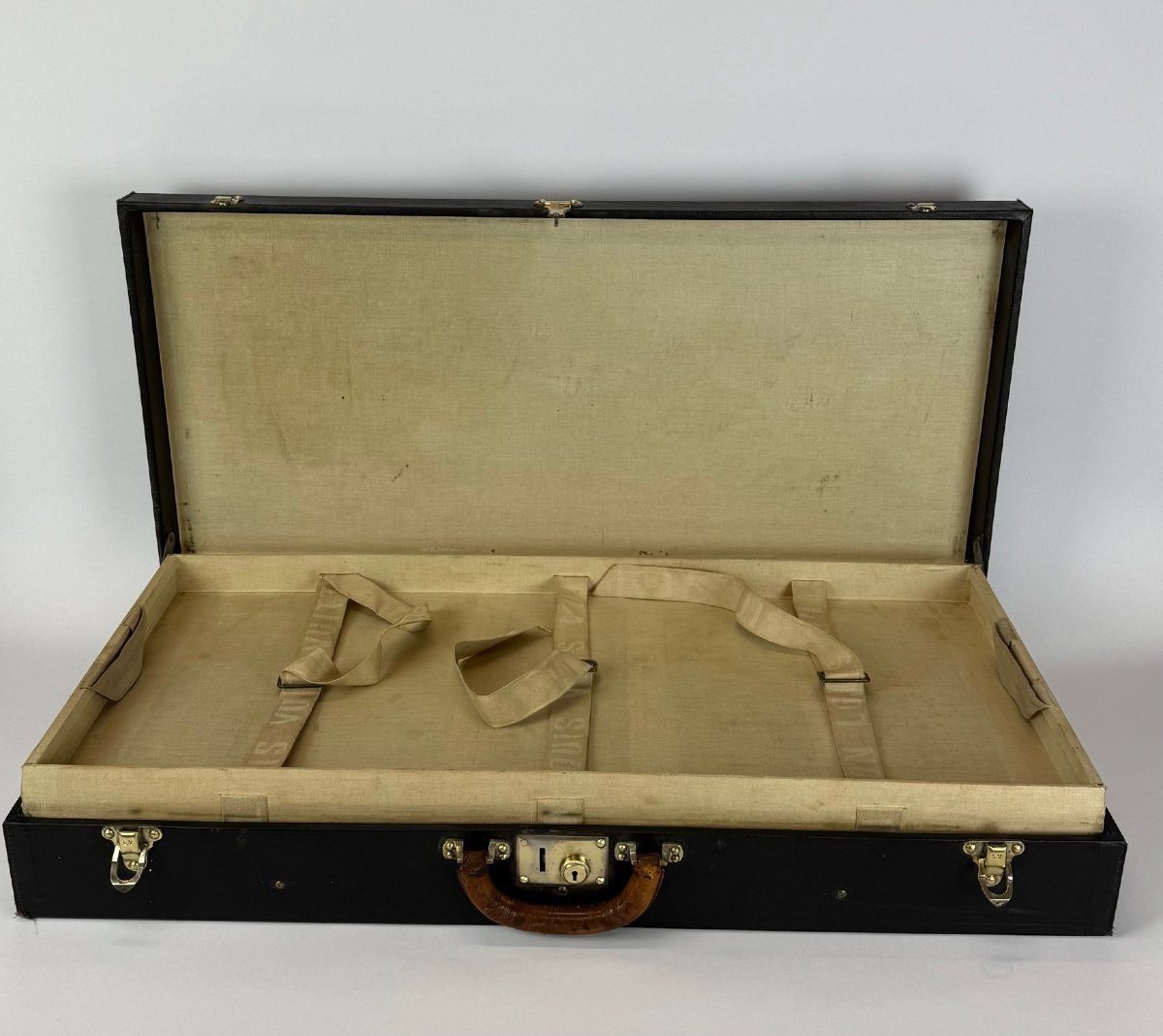 Pair Of Louis Vuitton Car Trunks -photo-5