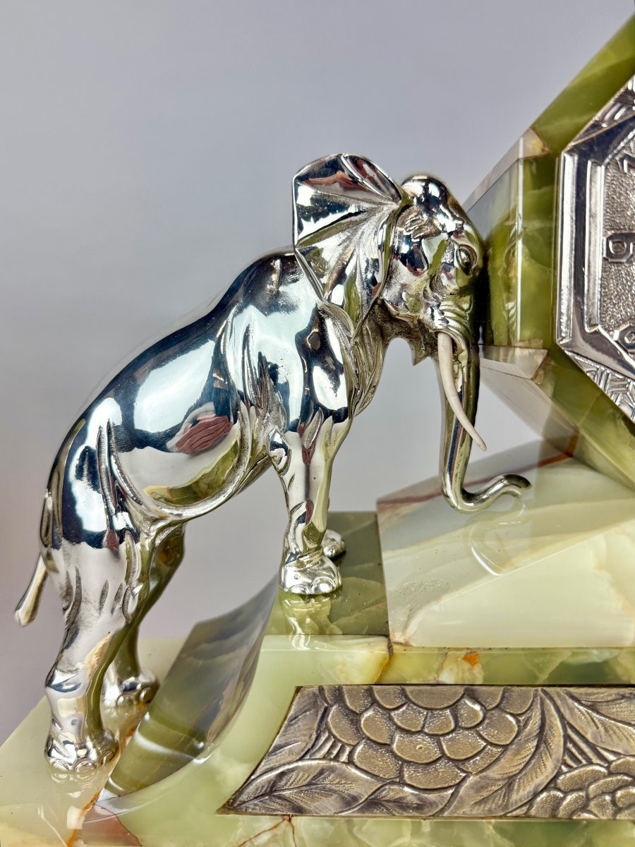 French Art Deco Onyx & Silver Plated Elephant Clock Garniture By Japy Frères, Circa 1930-photo-3