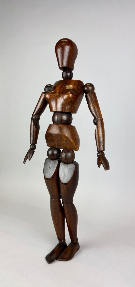 Female Articulated Wooden Artist Mannequin-photo-3