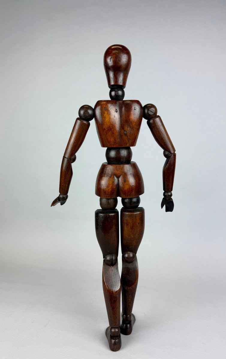 Female Articulated Wooden Artist Mannequin-photo-4