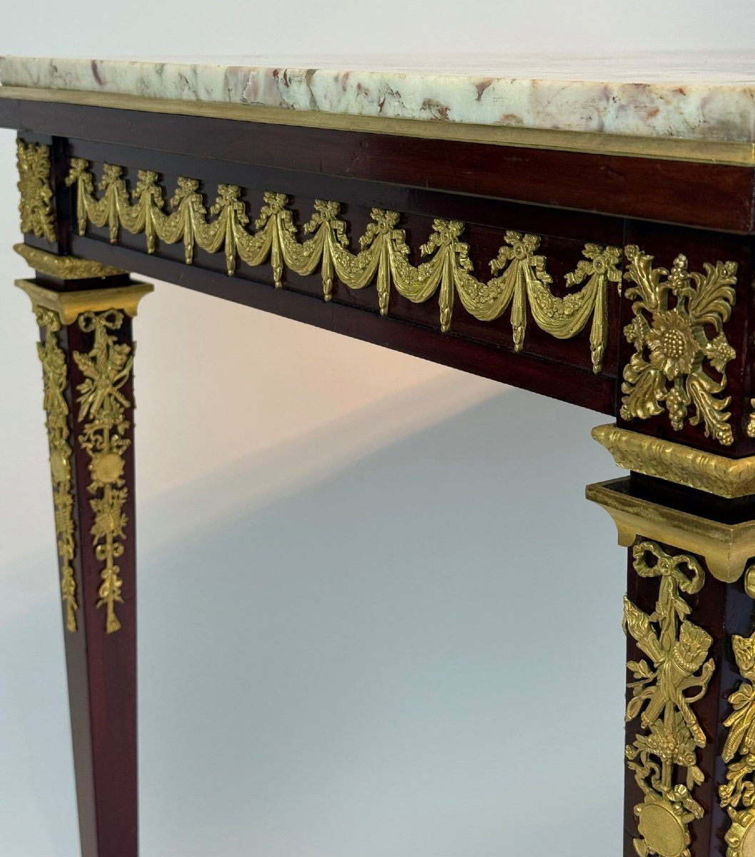 Table à écrire de style Louis XVI en acajou et bronze doré-photo-3