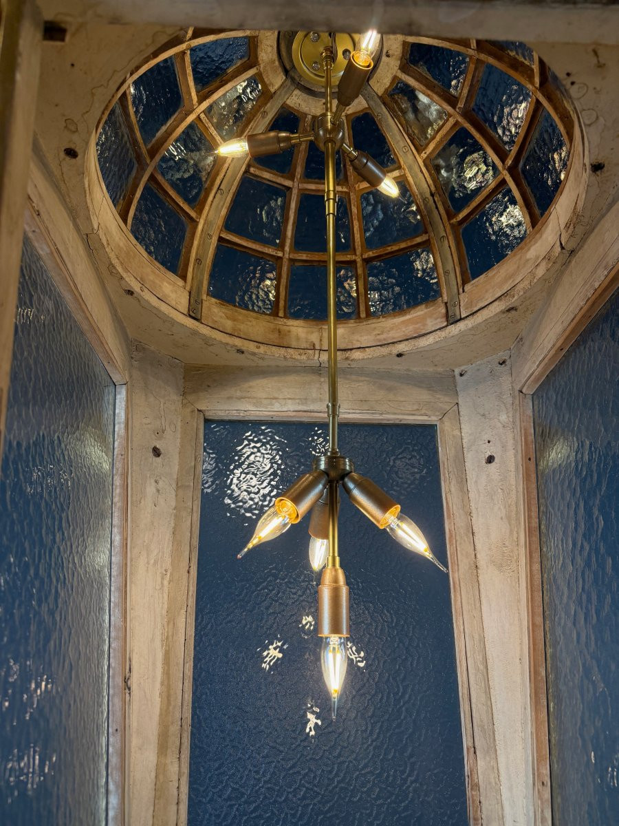 Une grande lanterne monumentale en bois doré. – Italie, fin du XIXe siècle. H170 cm!-photo-5