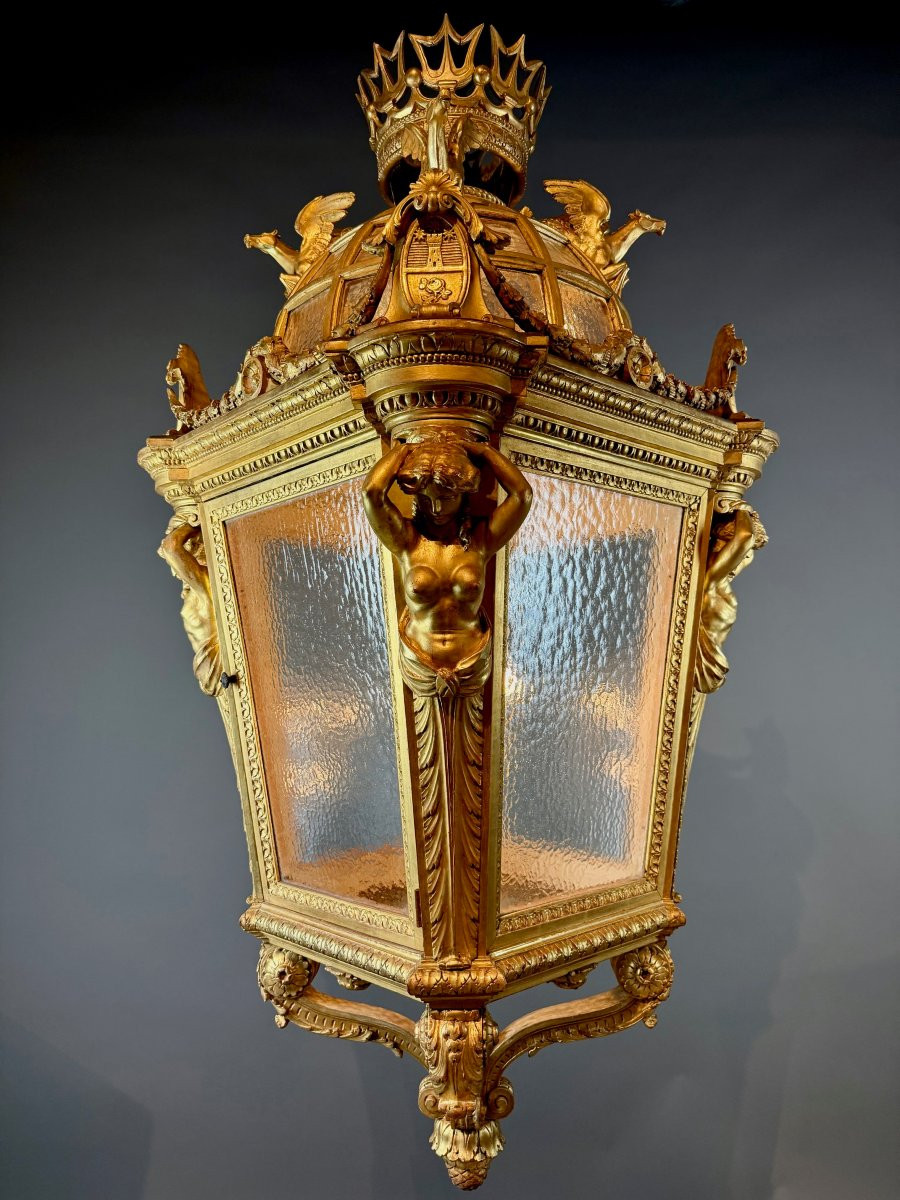 Une grande lanterne monumentale en bois doré. – Italie, fin du XIXe siècle. H170 cm!-photo-6