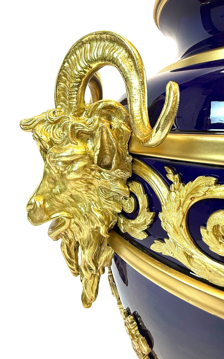 Magnificent Pair Of Late 19thc. Monumental Porcelain Urns With Ormolu Mounts-photo-2