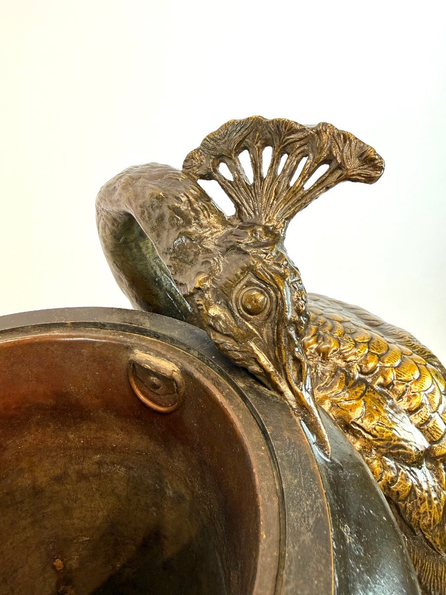 un grand monumental vase Art nouveau en bronze,-deux paons -photo-7