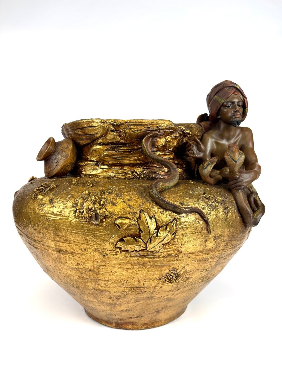 Jardinière / cache-pot sculptural en terre cuite du début du XXe siècle-photo-3
