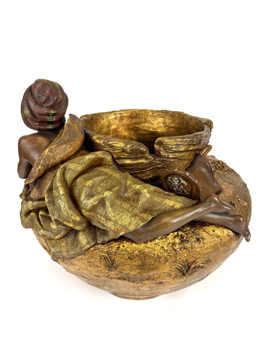 Jardinière / cache-pot sculptural en terre cuite du début du XXe siècle-photo-5