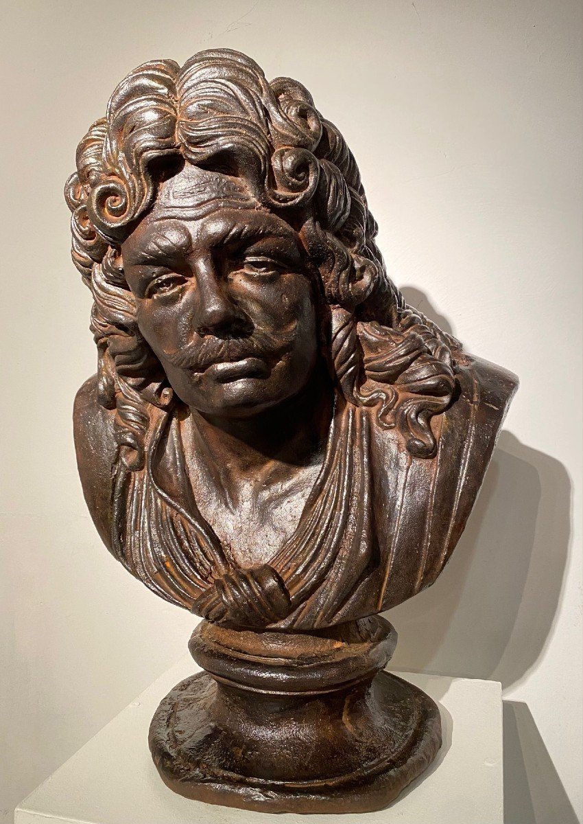 A XIXth Century Cast Iron  Bust Of Molière-photo-2