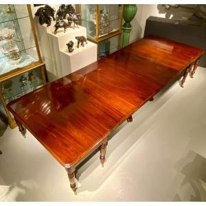 19th Century, William 4th Period Mahogany Dining Table, Almost 4 Meters