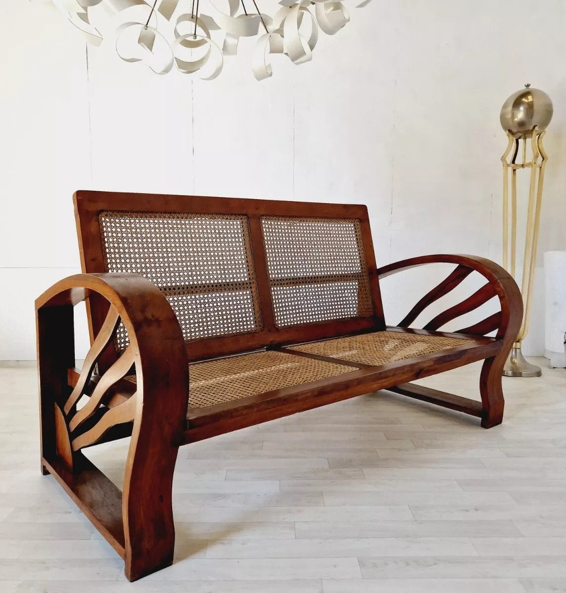 Colonial Style Cane Art Deco Sofa-photo-3