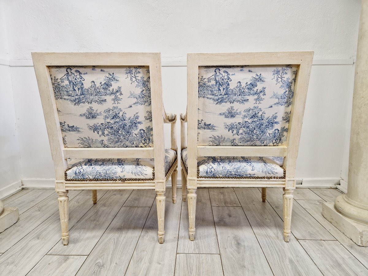 Paire antique de fauteuils de style Directoire français-photo-1