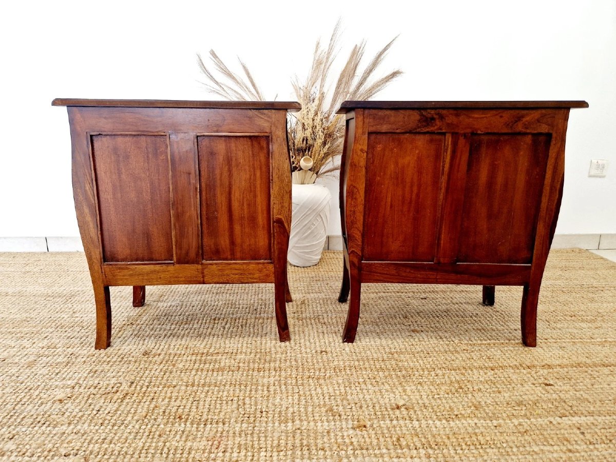 Paire de tables de chevet dans le style français-photo-4