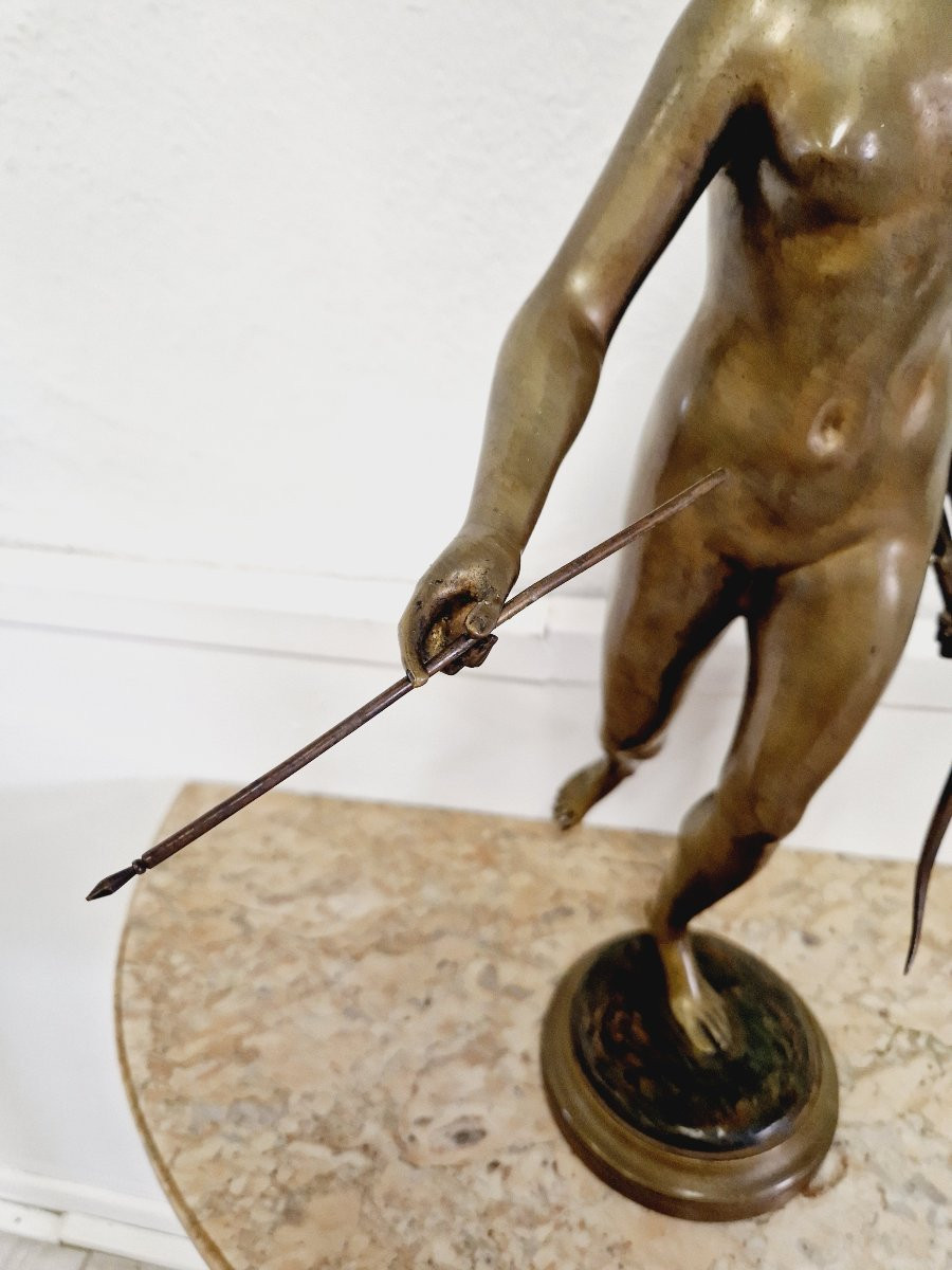 Sculpture en bronze du 19ème siècle de Diane la chasseresse-photo-4