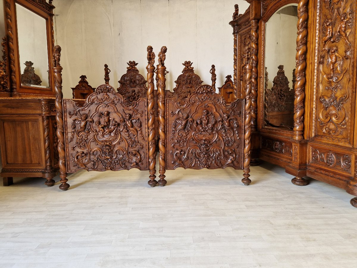 Ensemble de chambre à coucher antique de style Renaissance victorien en noyer sculpté à la main-photo-8