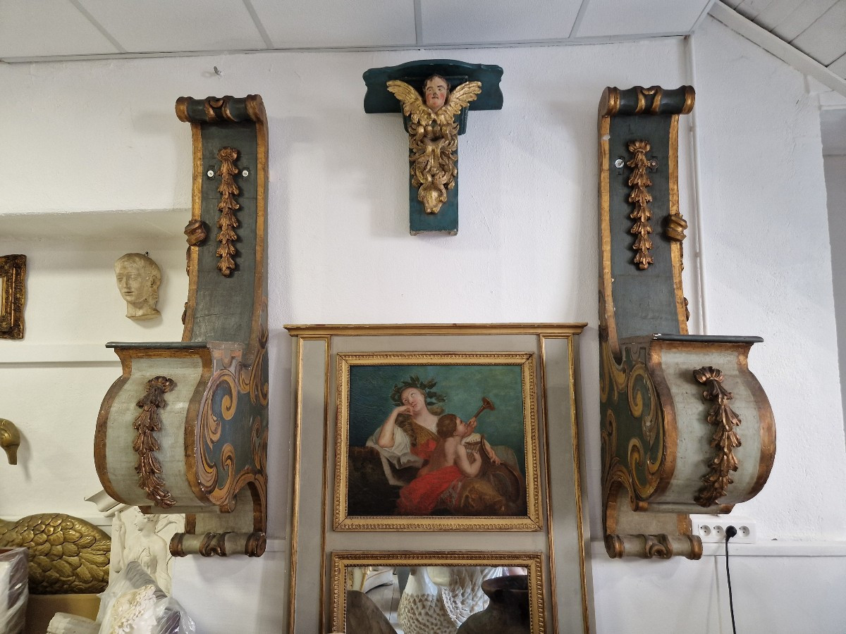 Paire de consoles françaises d'époque Louis XVI