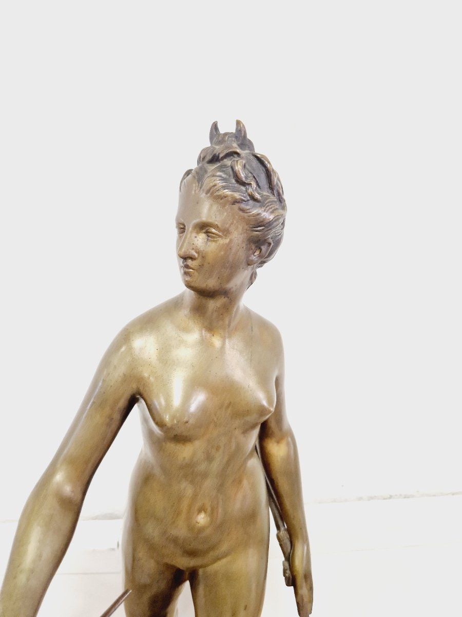 19th Century French Bronze Sculpture Depicting Diana The Huntress-photo-3