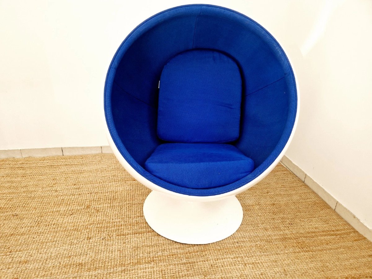 Vintage Eero Aarnio Style Ball Chair-photo-1