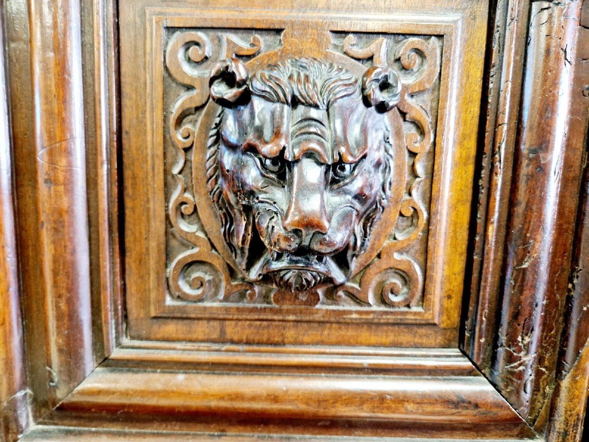 Antique Italian Renaissance Style Wardrobe-photo-3