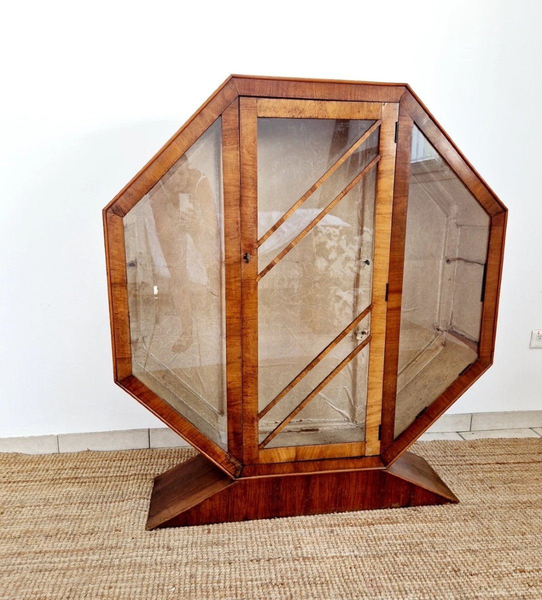 Rurka Art Deco Display Cabinet In Burr Walnut-photo-2