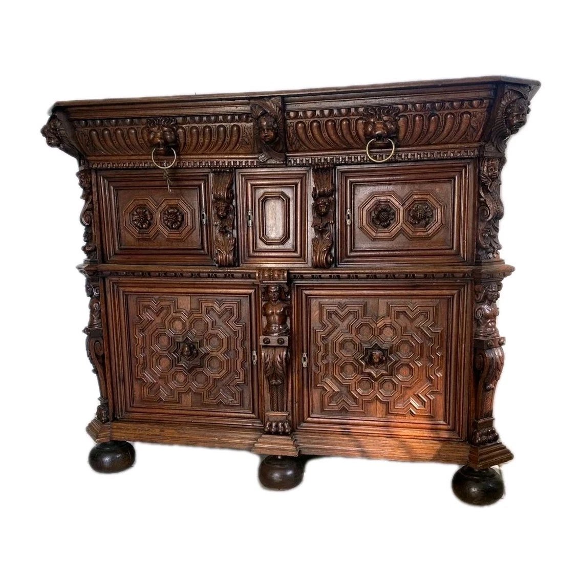 Antique 19th Century French Renaissance Wardrobe-photo-3