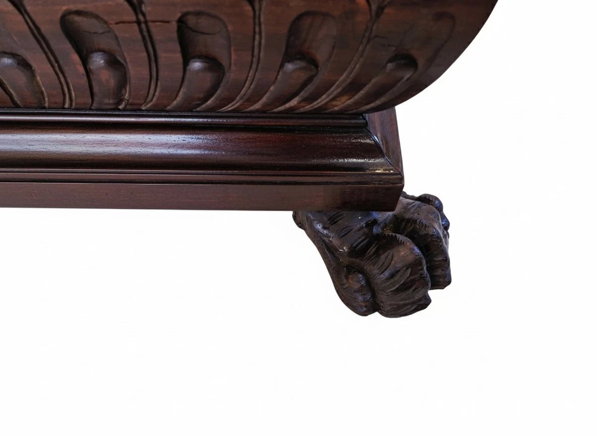 Antique Italian Renaissance-style King-size Bed-photo-4